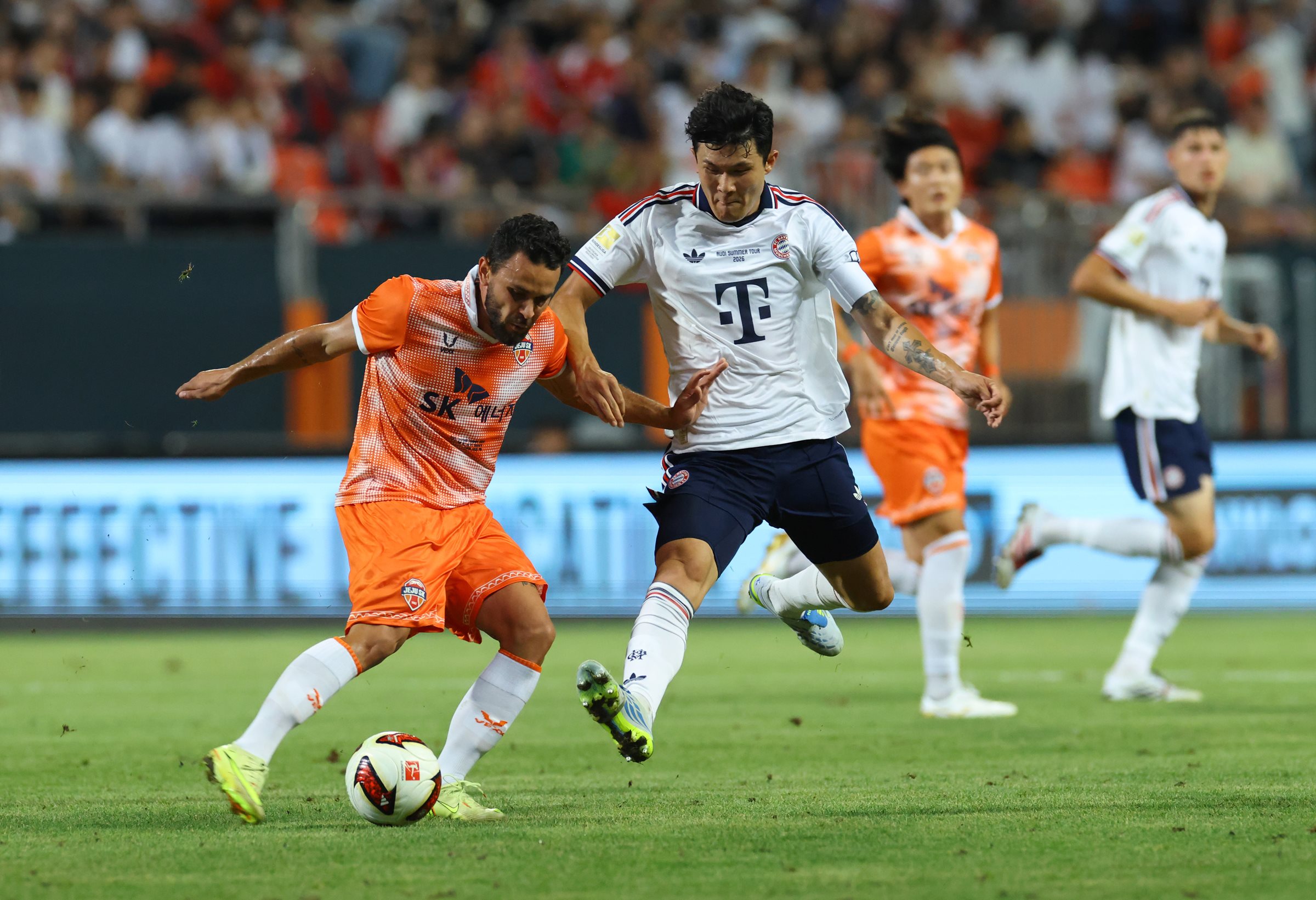 Matheus Aiás brilha em derrota do Jeju United para o Bayern de Munique