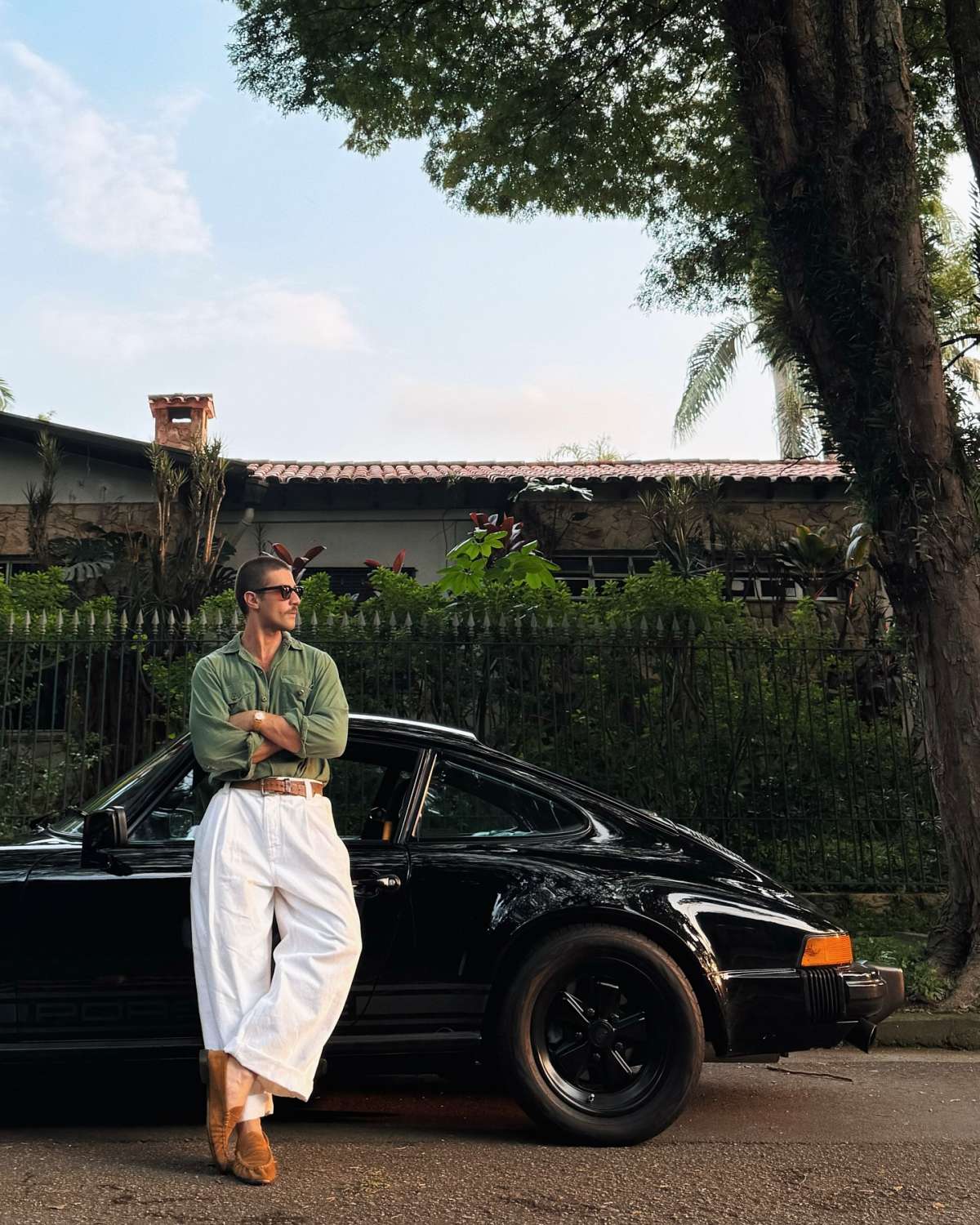 foto com cor. estilo chay suede - metrópoles