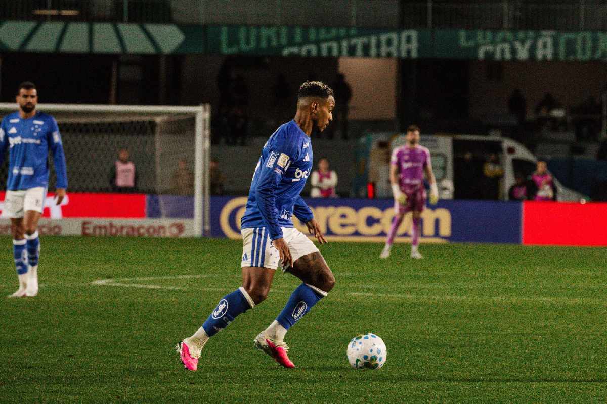 Cruzeiro e Chapecoense se enfrentam em duelo decisivo na Copa do Brasil