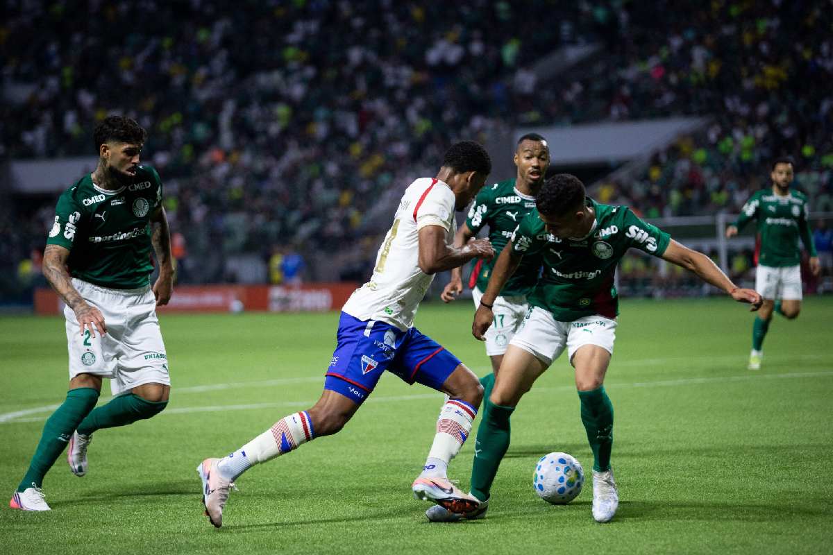 Fortaleza e Palmeiras se enfrentam em duelo decisivo da Copa do Brasil