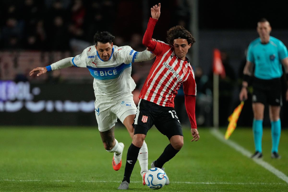 Universidad Católica e Estudiantes se enfrentam nas oitavas da Libertadores