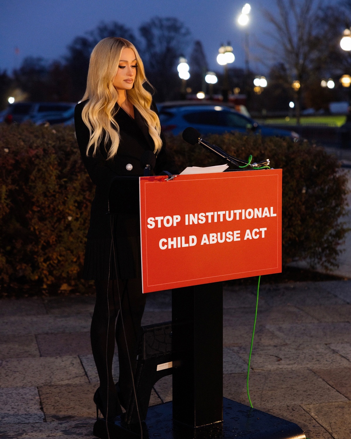 paris hilton causas sociais ativismo - metrópoles