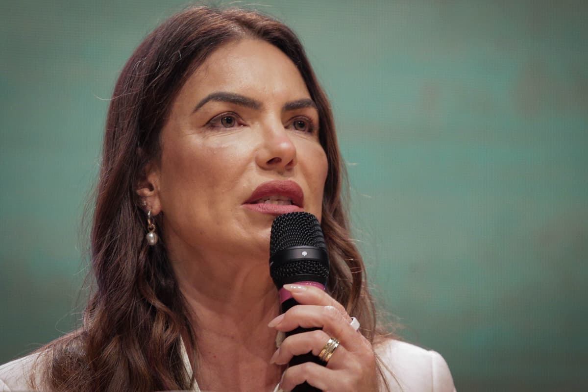 Paula Belmonte quer convocar professores e reduzir déficit em mais setores