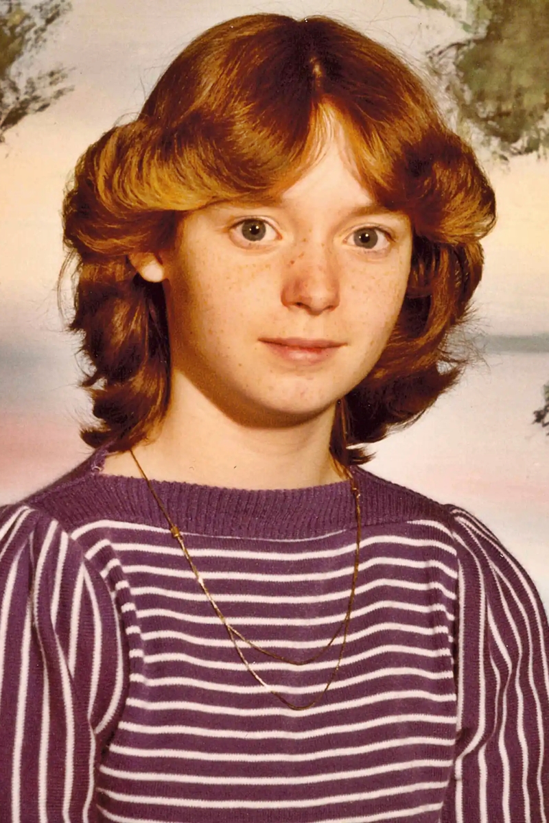 Foto colorida de Pearl Marshall quando jovem