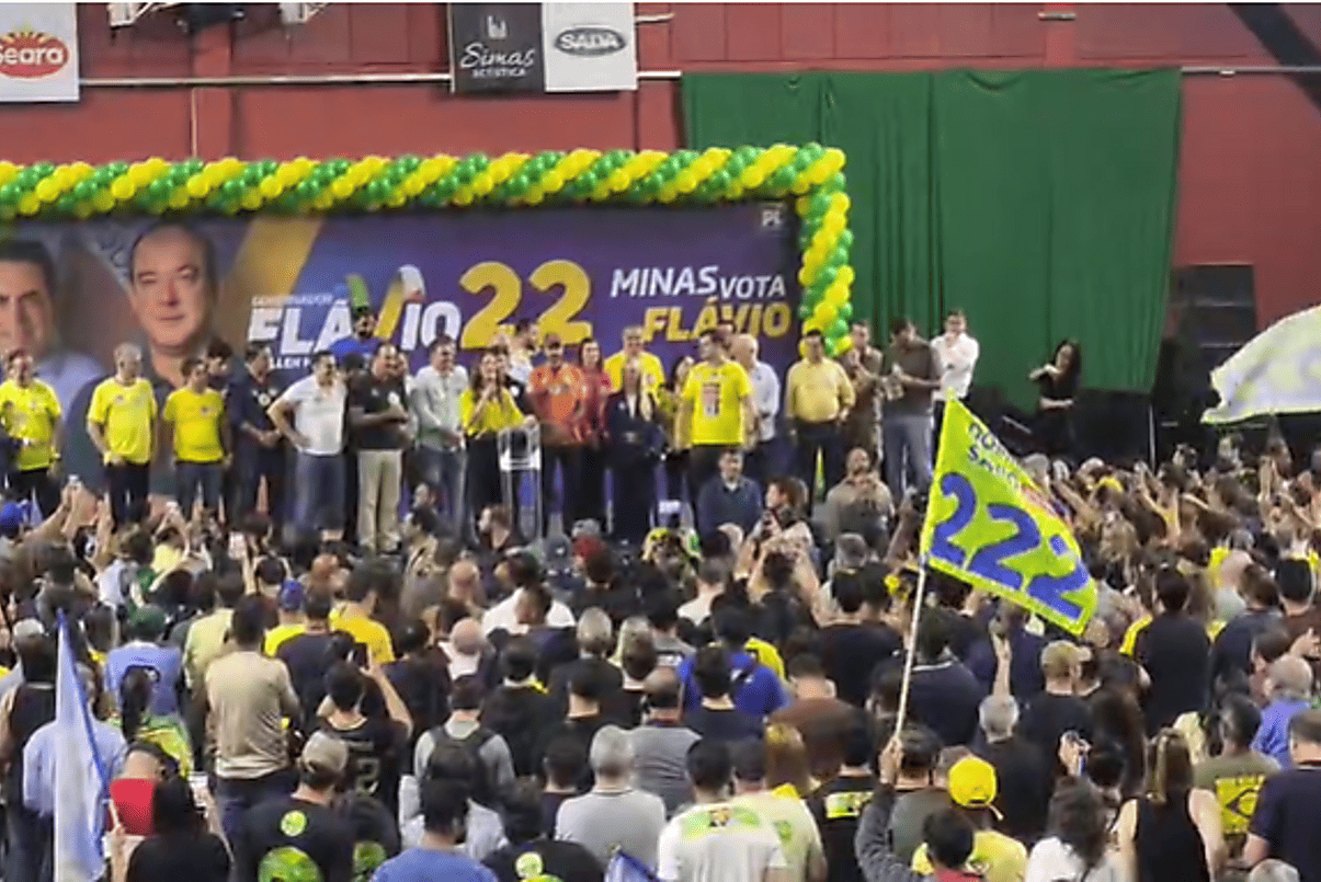 Flávio Bolsonaro Recebe Apoio de Cleitinho em Campanha à Presidência