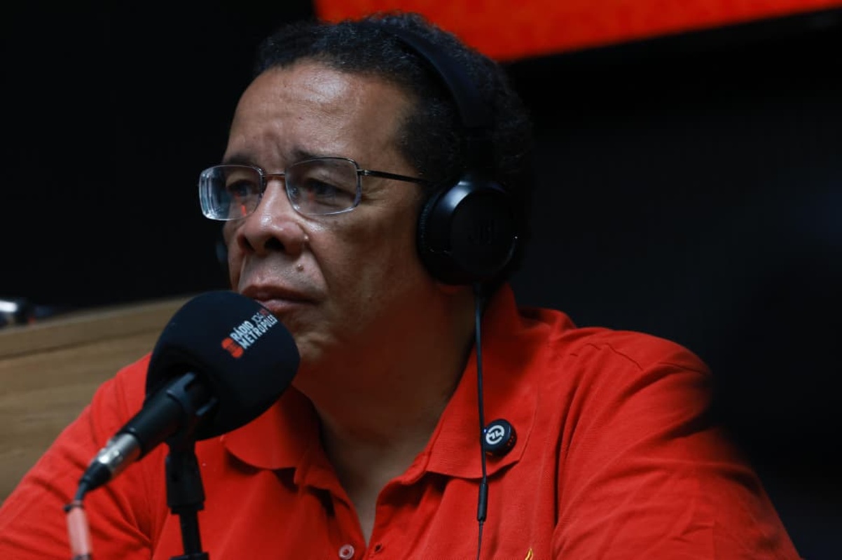 Professor Robson propõe mudanças profundas no orçamento do DF
