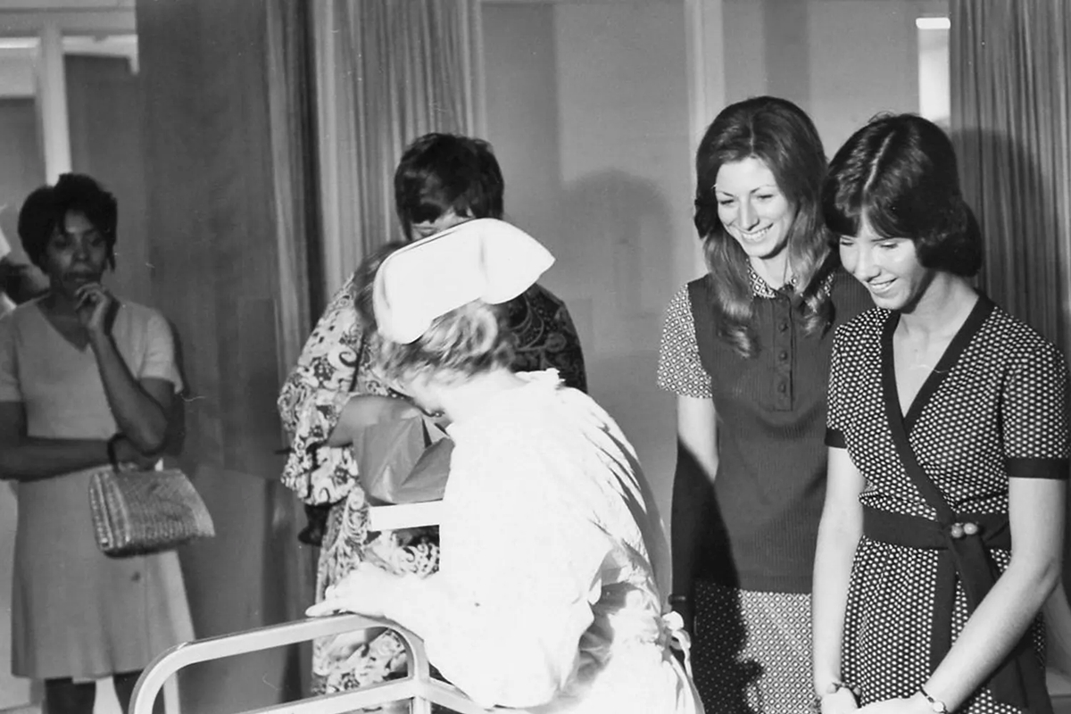 Foto colorida de Rita e Darlene