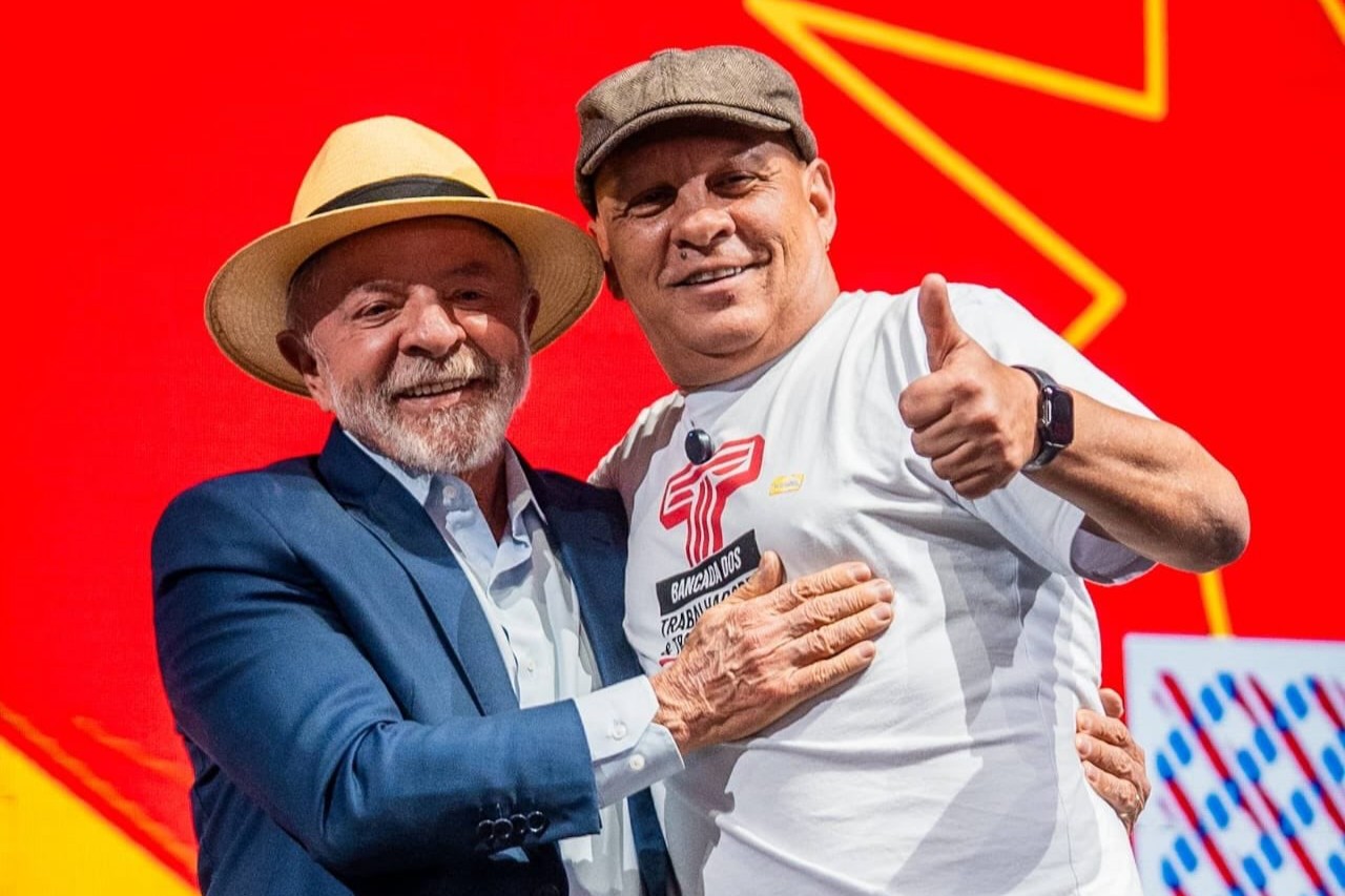 Fim do imposto sindical pode "salvar" campanha de candidato de Lula em SP - QTU Questões do Universo