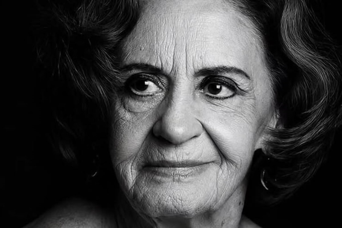 "Nossa grande estrela se despediu", diz família de Laura Cardoso