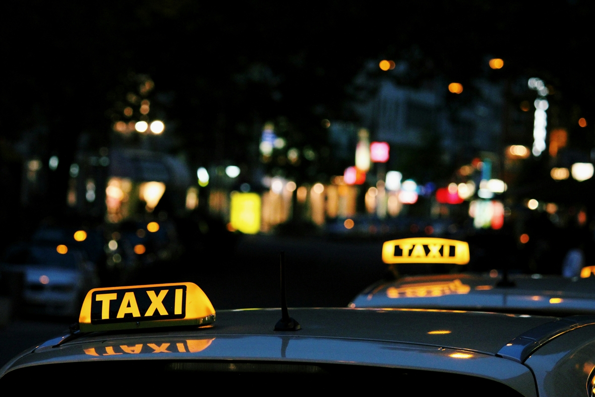 Taxistas têm menos chance de morrer de Alzheimer, sugere estudo