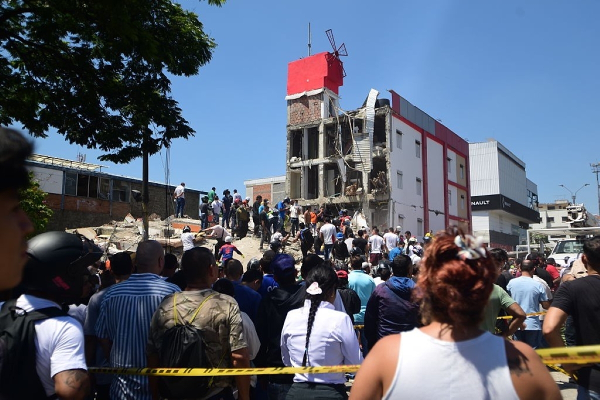 Primeira-dama da Colômbia nega irregularidades em doações após terremoto