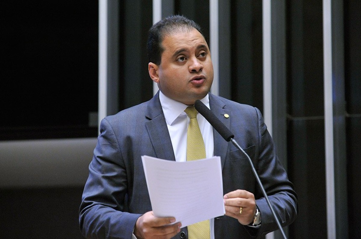 PF: planilhas de Weverton Rocha indicam uso e investimentos em aeronaves