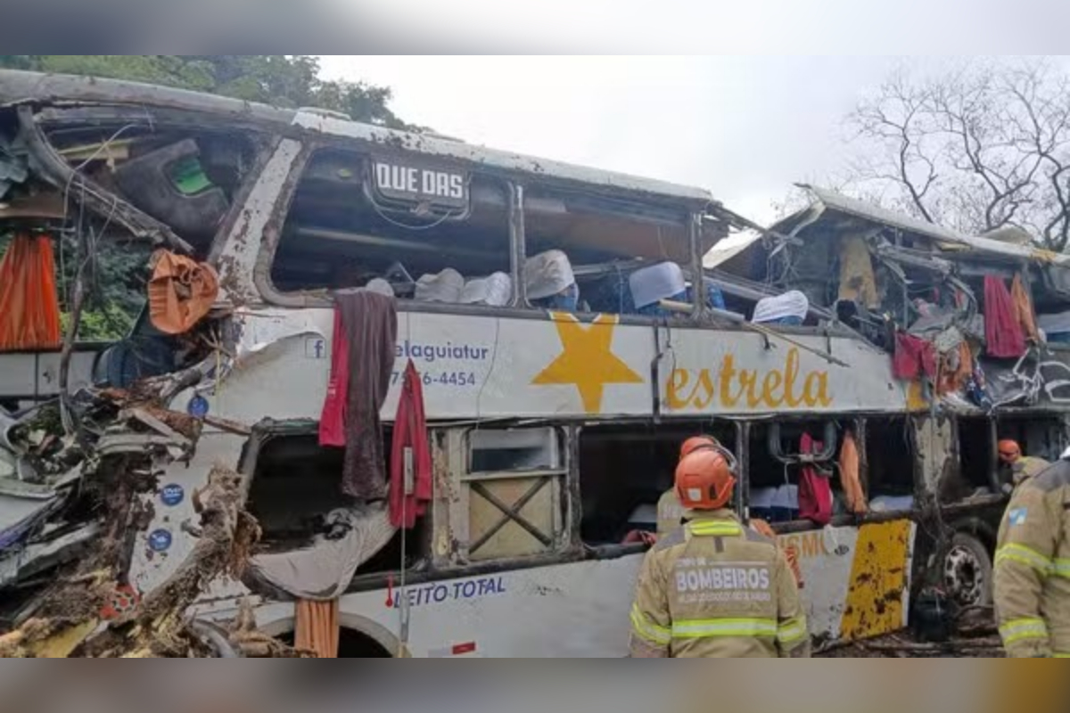 Grávida e menina de 7 anos estão entre mortos em acidente no Rio
