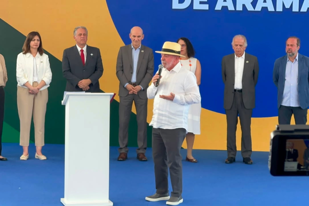 Lula Reitera Compromisso com Submarino Nuclear para Soberania Brasileira