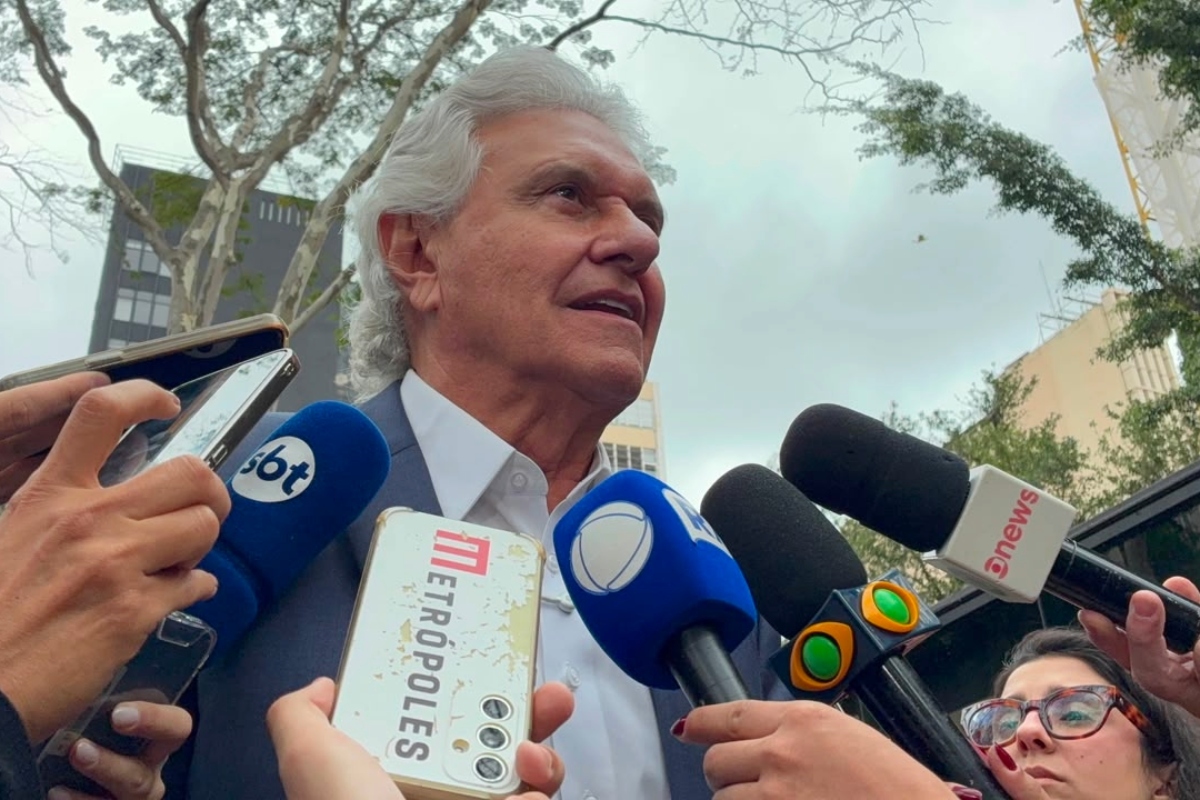 Em SP, Caiado ironiza Kassab: "Sono tranquilo comigo na Presidência"
