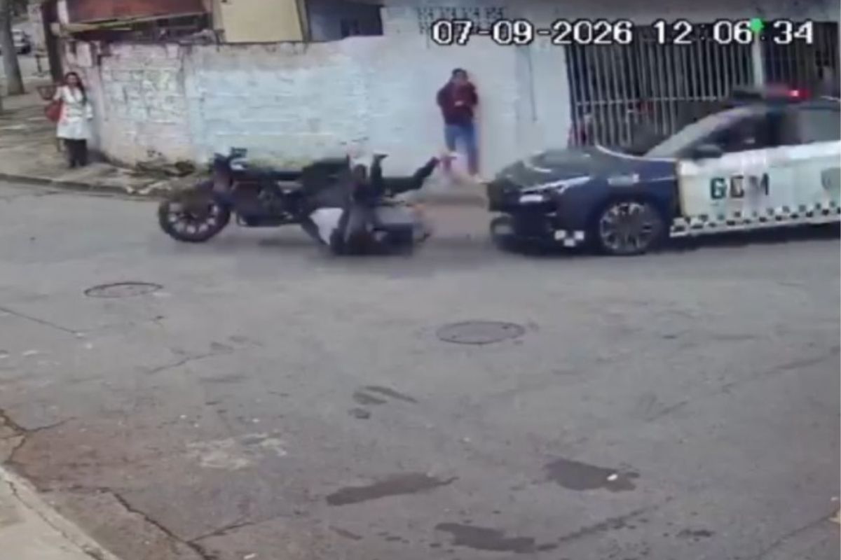 Adolescente morre atingido por viatura da GCM em perseguição a moto roubada