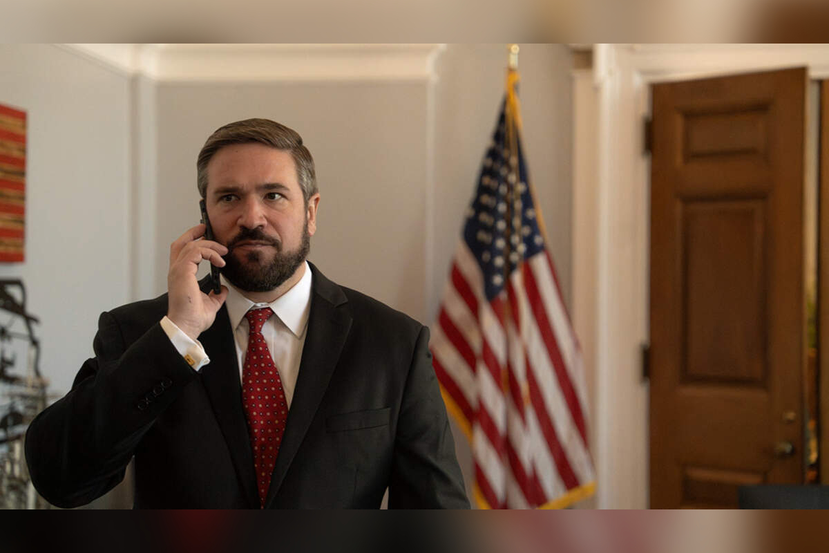 Vice-diretor do FBI renuncia em meio à reestruturação da agência