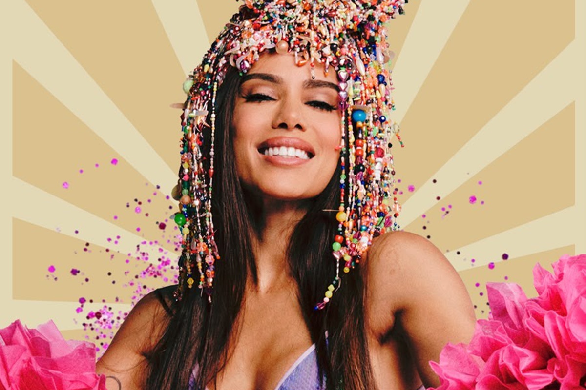 Anitta ensaia para assumir o cargo de Rainha de Bateria da Grande Rio