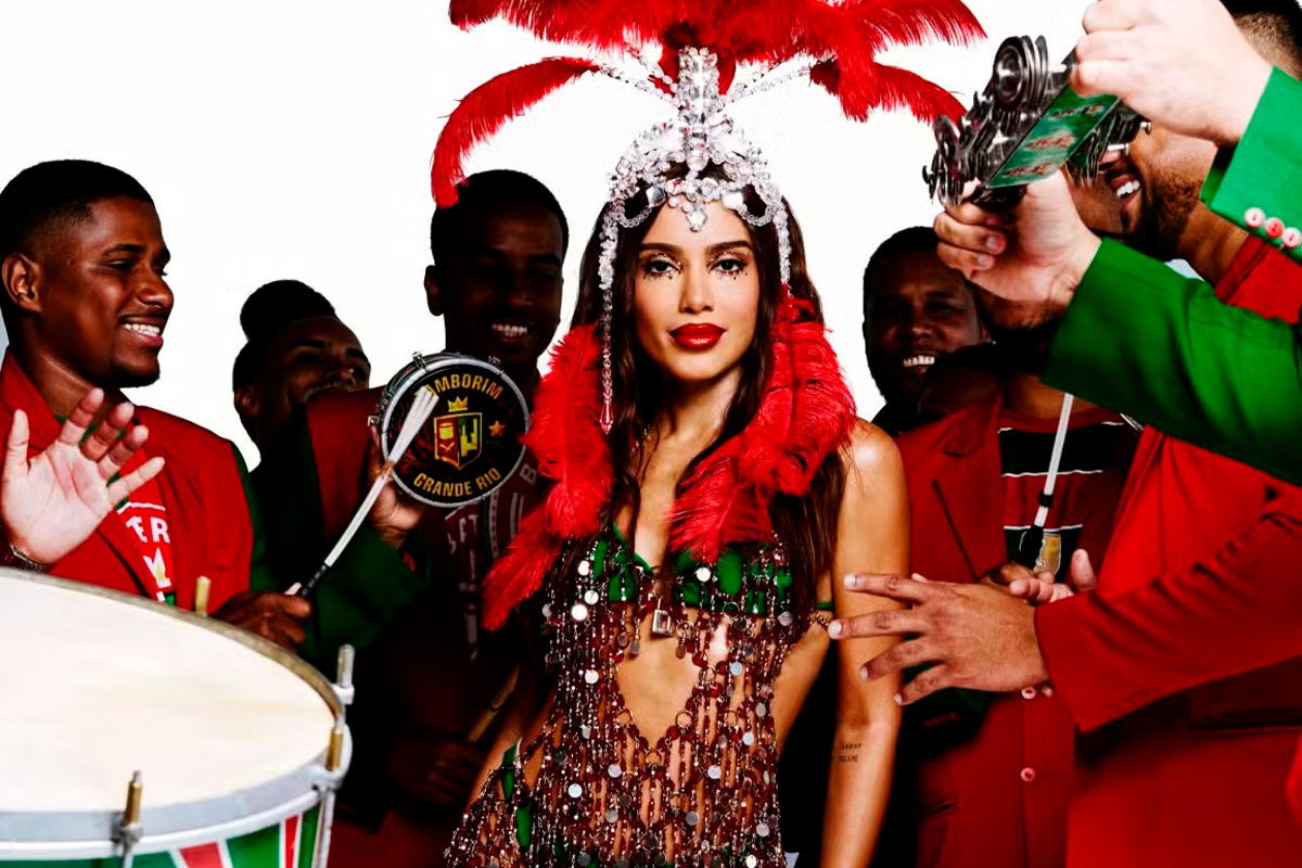 O que fez Anitta preferir ser rainha da Grande Rio e dizer não à Mocidade