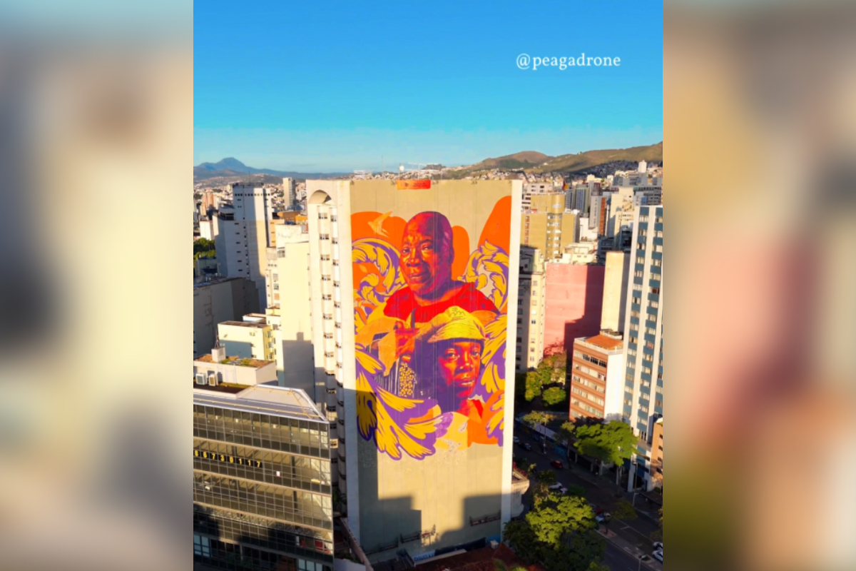 Mural gigante de Milton Nascimento ganha cores em BH; veja como está a obra