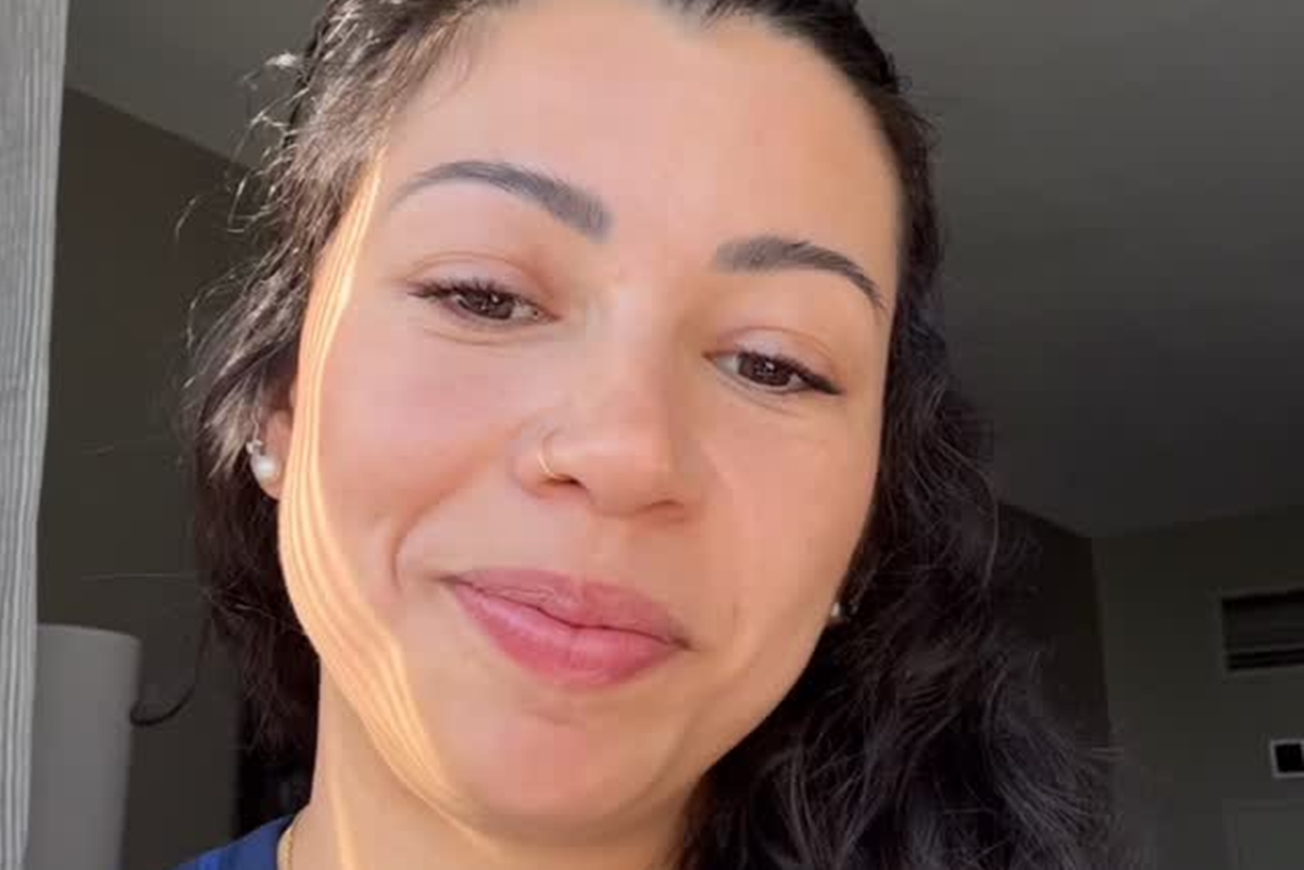 Carolana, ex-jogadora de vôlei do Brasil, revela diagnóstico de câncer