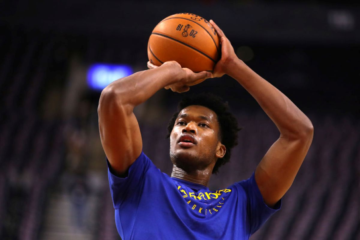 Ex-Warriors, Damian Jones é o novo jogador de basquete do Real Madrid - QTU Questões do Universo