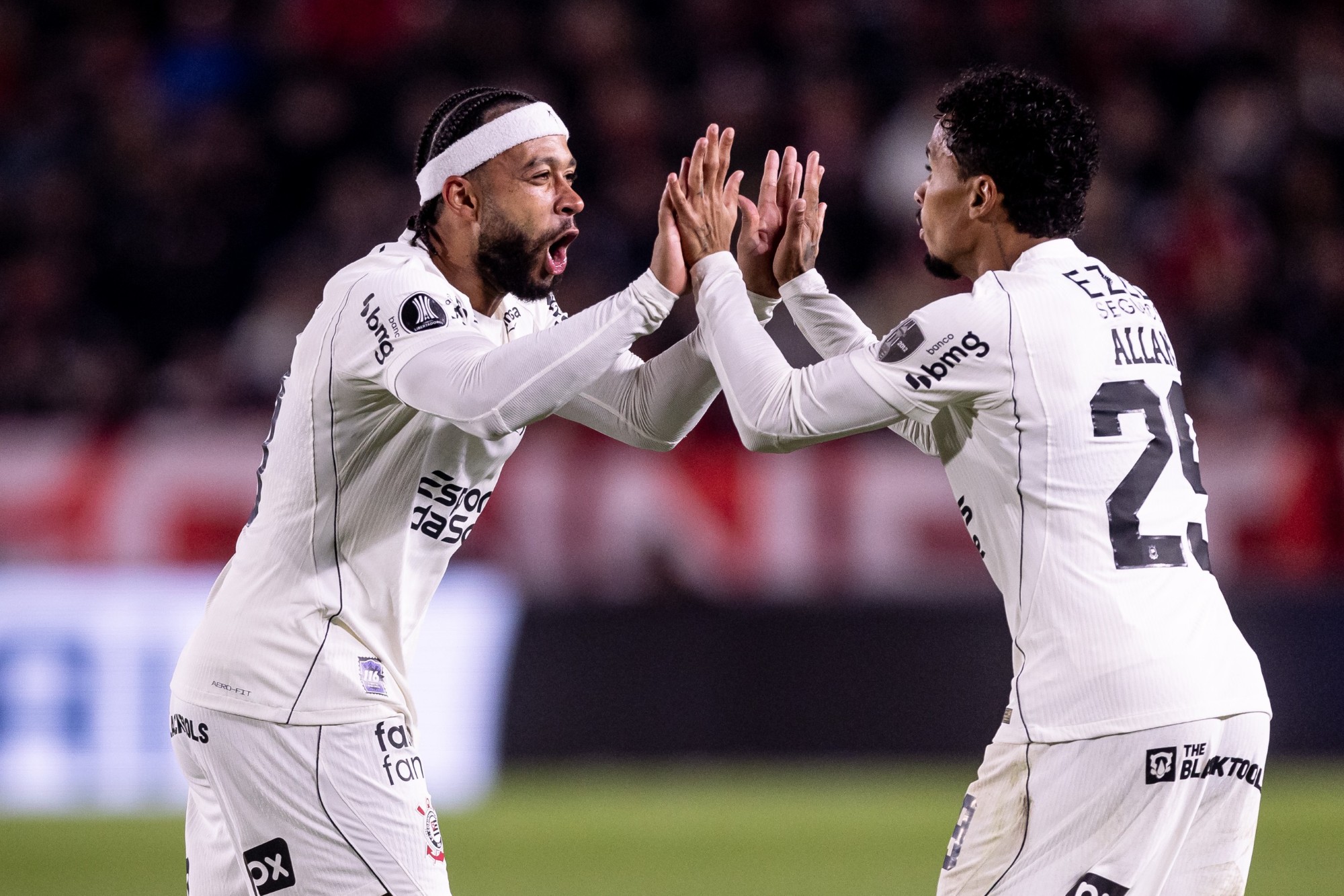 Corinthians tenta quebrar tabu e voltar à semi da Libertadores após 14 anos