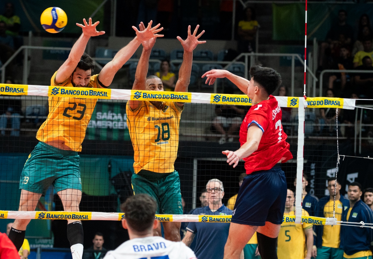 Na estreia do Sul-Americano de Vôlei, Seleção Brasileira vence Chile no RJ