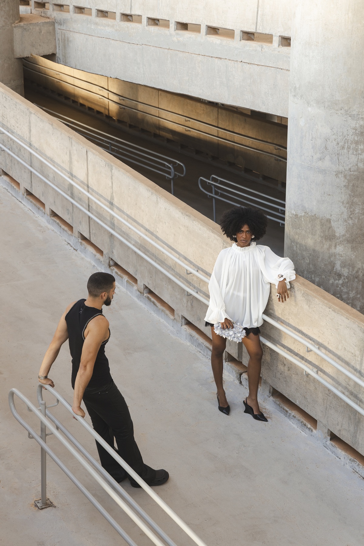 foto com cor. editorial de moda metrópoles catwalk - metrópoles