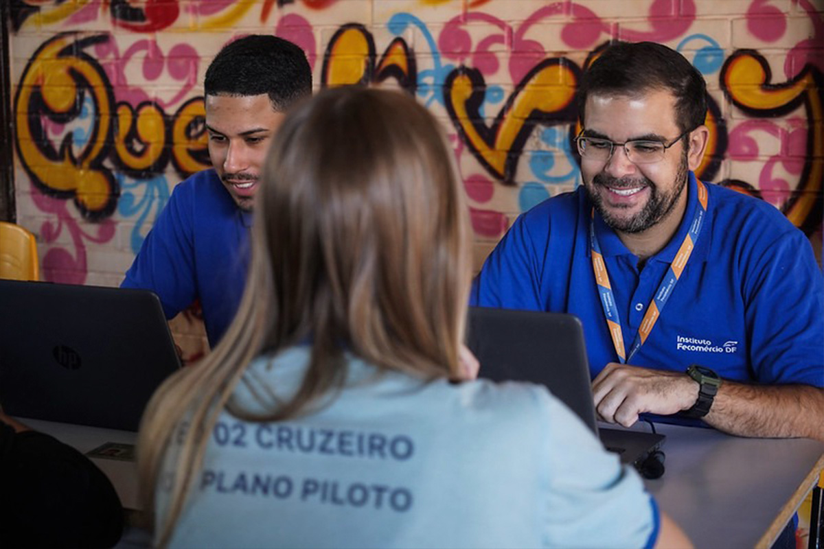 Instituto anuncia 280 vagas de estágio e aprendizagem para estudantes do DF