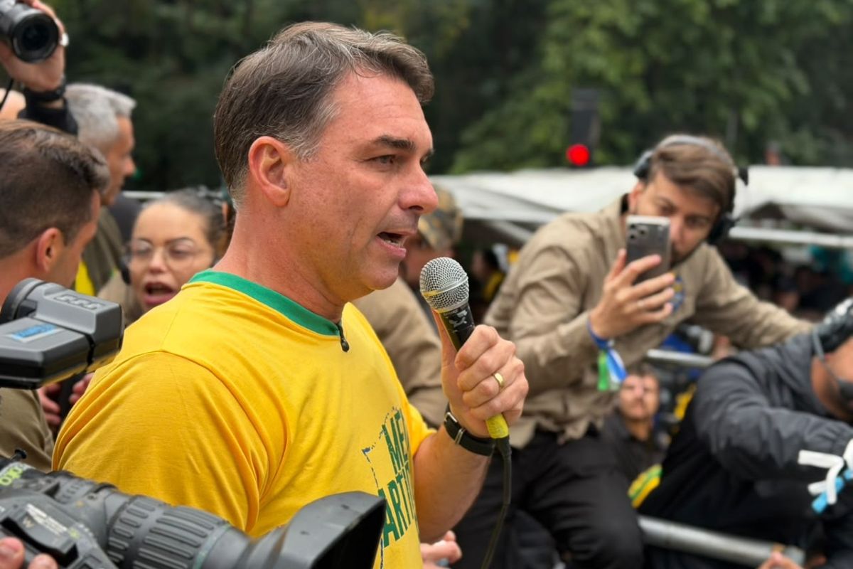 Flávio ataca Moraes e diz que indicará 5 ministros para o STF: "Vai cair"