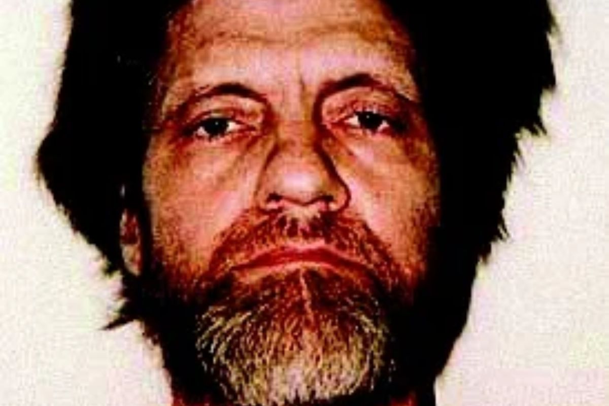 Foto colorida de Kaczynski