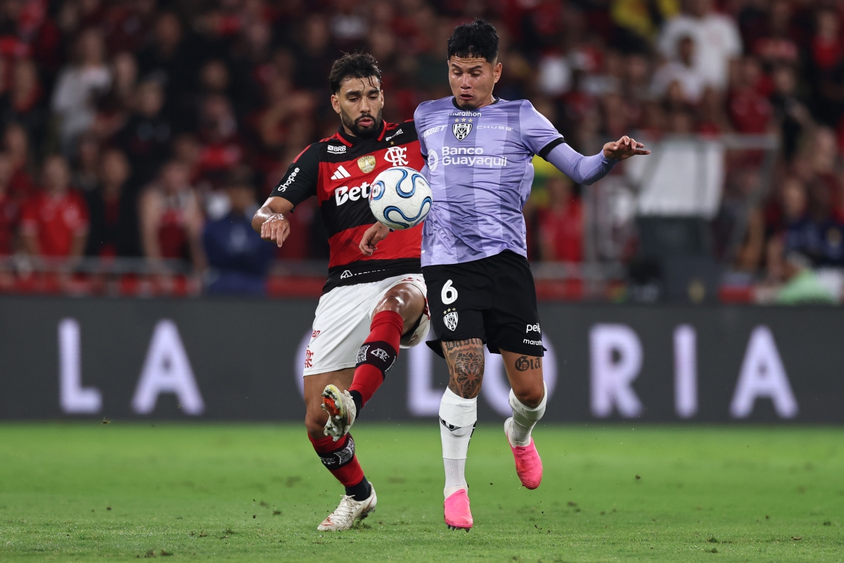 Com Jorginho expulso, Flamengo empata com Del Valle e avança à semifinal
