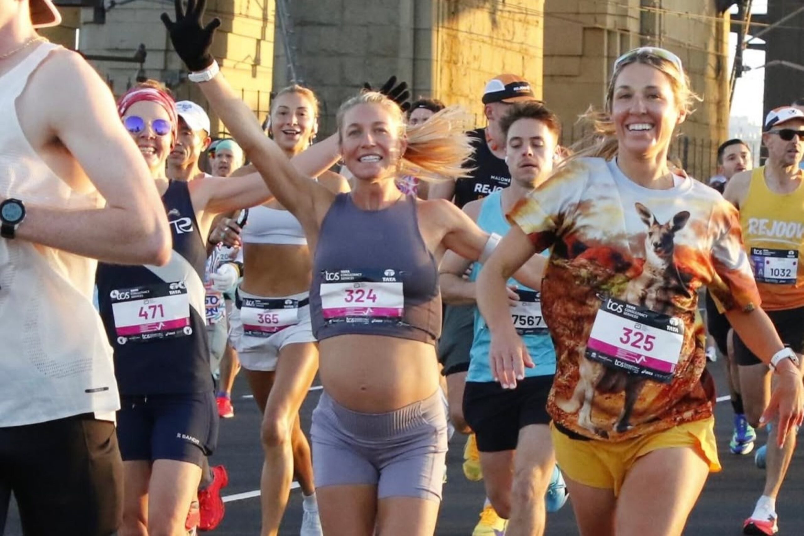 Grávida de oito meses conclui Maratona de Sidney abaixo de três horas
