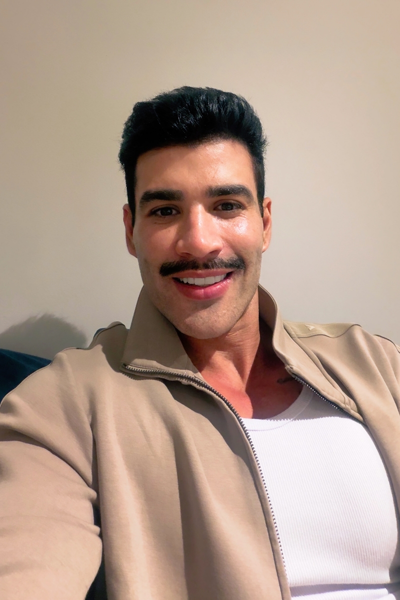 Foto colorida do cantor Gusttavo Lima - Metrópoles