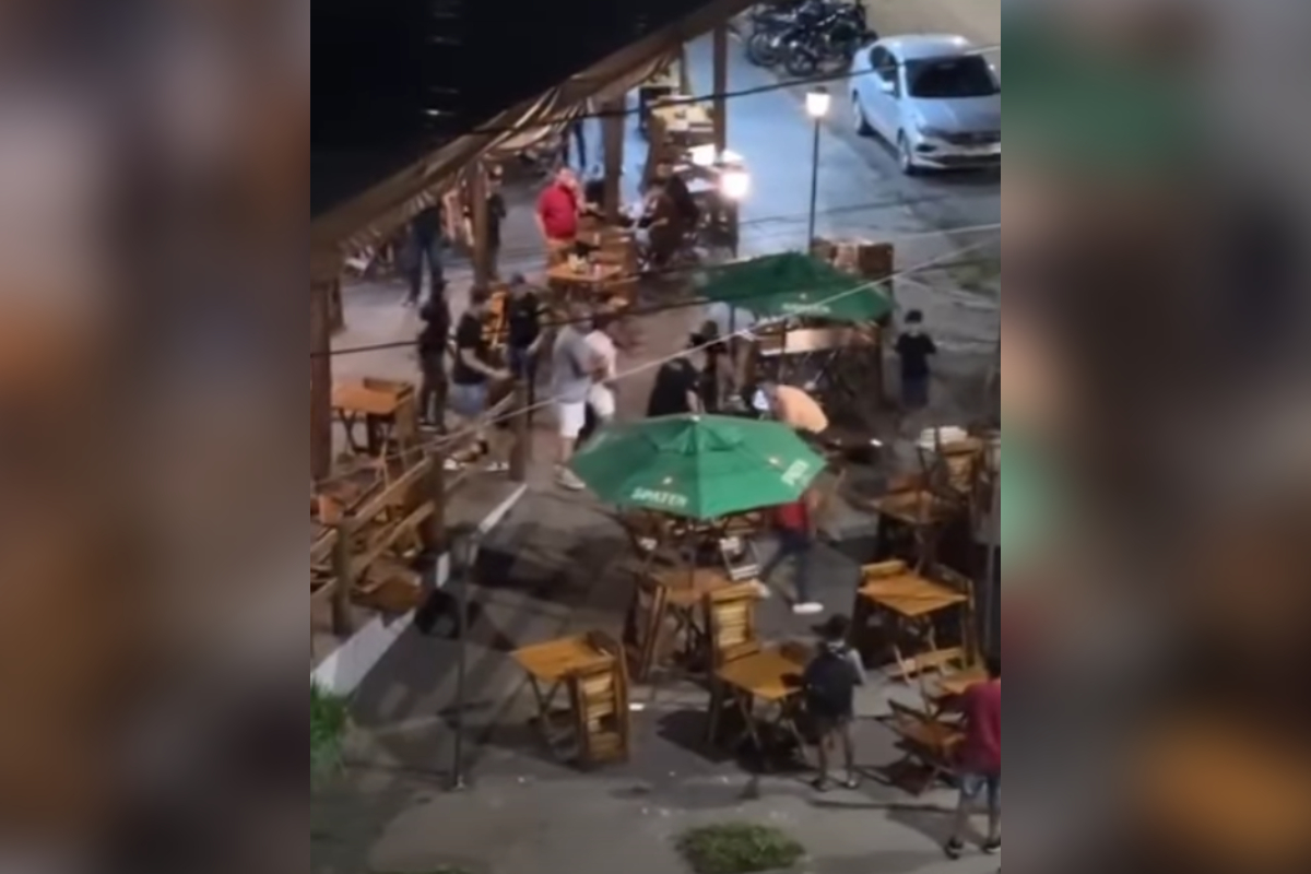 Homem morre após ameaçar clientes e ser imobilizado em bar de MG