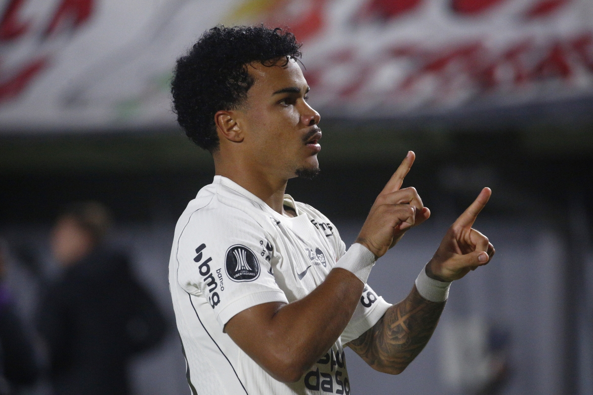 Na Argentina, Corinthians e Estudiantes empatam em 1 x 1 pela Libertadores - Foto