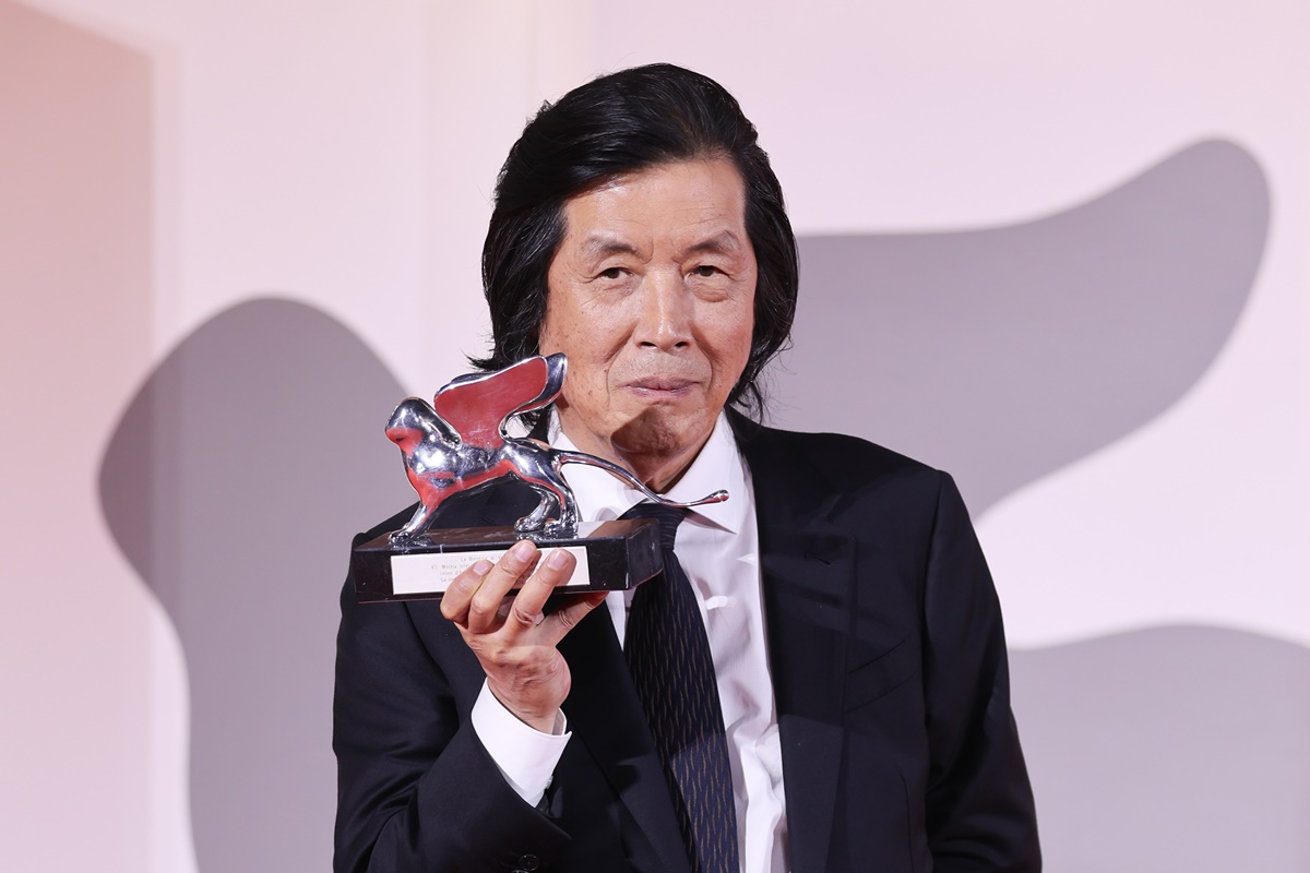 Lee Chang-dong 