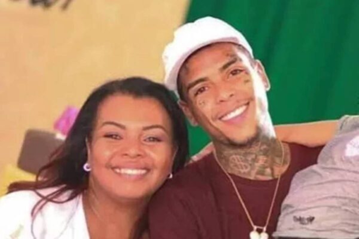 Mãe de MC Kevin detona delegada após fala sobre morte de cantor: "Respeito"