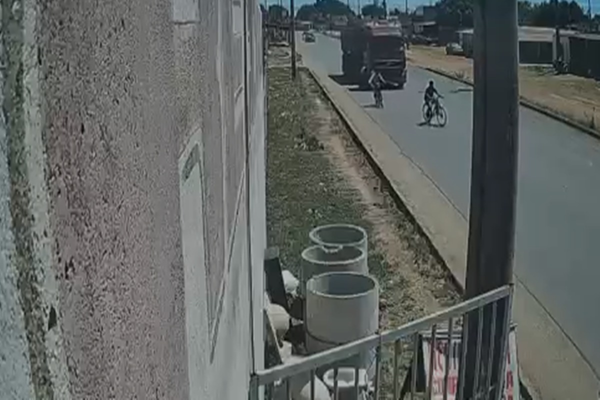 Adolescente morre após ser atropelado por carreta em Águas Lindas de Goiás