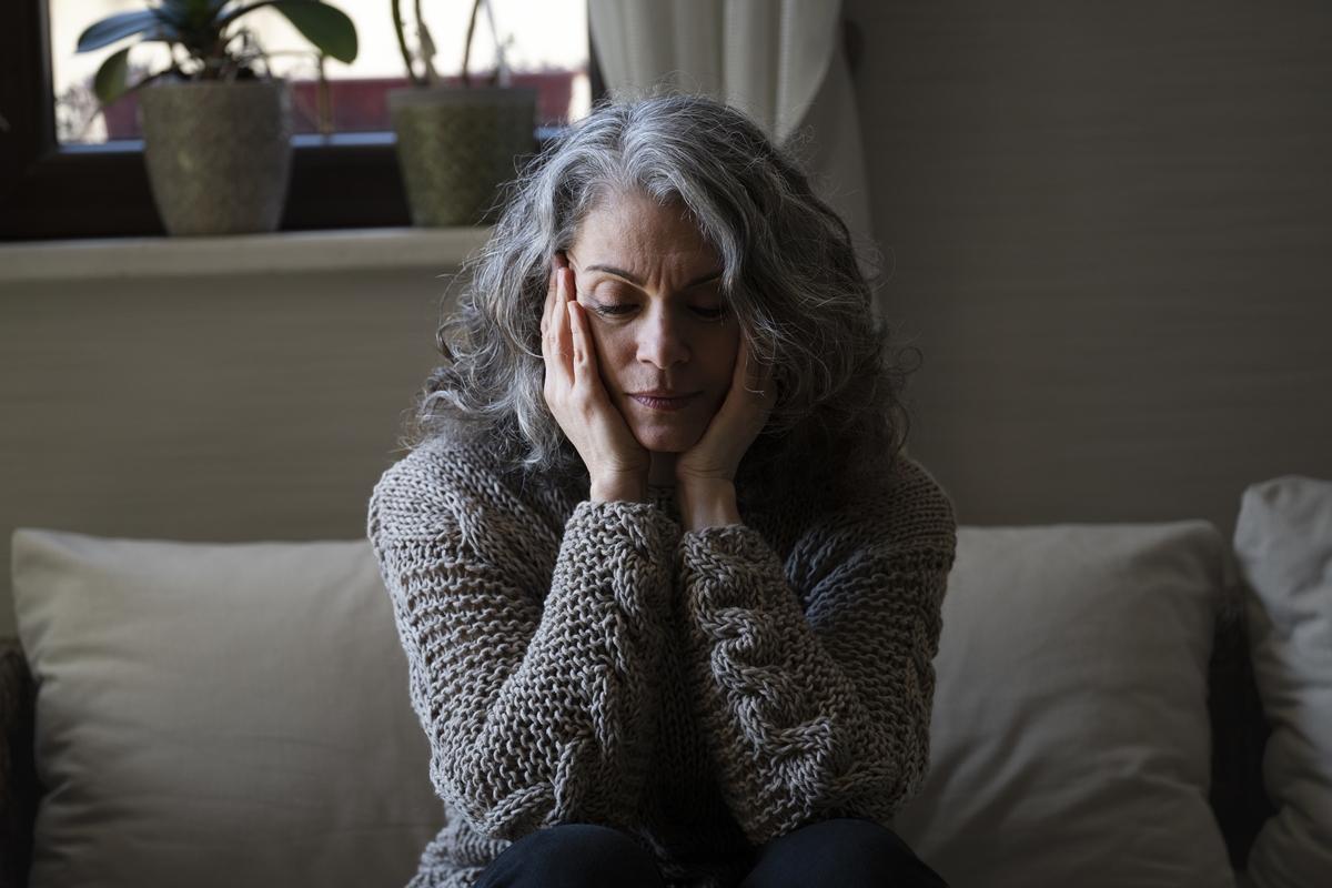 Terapia hormonal com estriol pode reduzir "névoa mental" na menopausa - QTU Questões do Universo