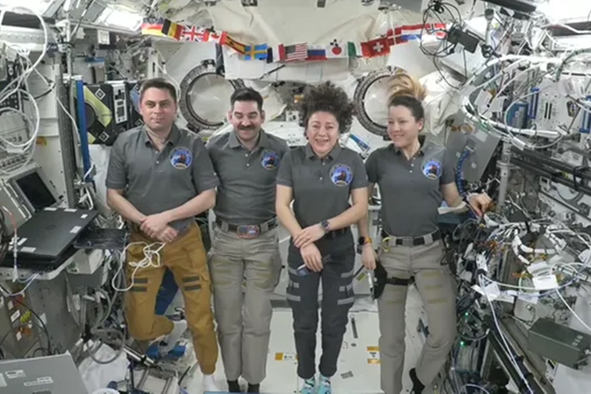 Astronautas da Crew-12 se preparam para retorno à Terra após 7 meses