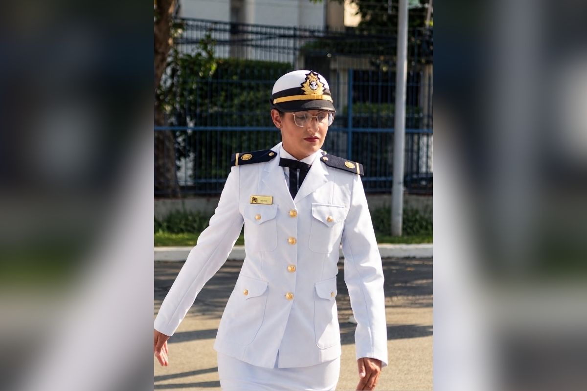 Marinha diz que engenheira foi achada "desfalecida" em alojamento da USP