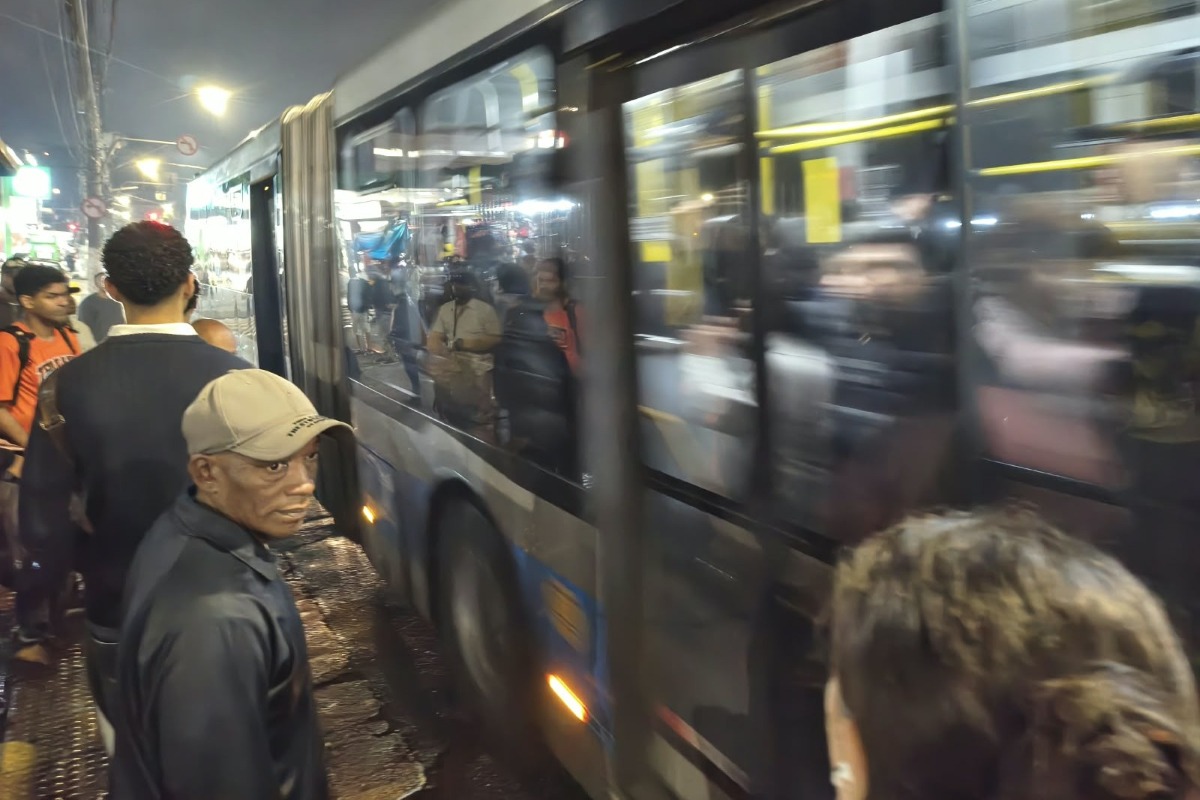 PT pede a prisão de secretário de transportes de SP por ausência de ônibus