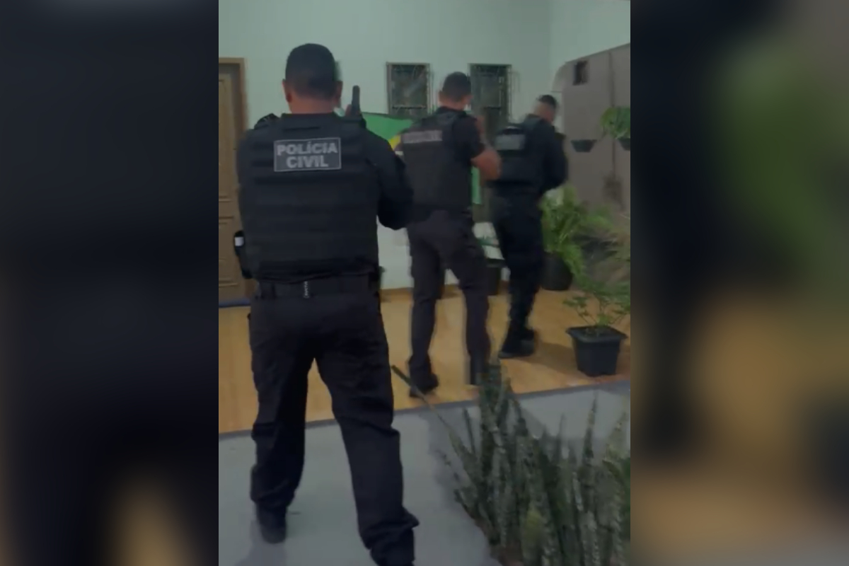 Chantagem no swing: casais liberais eram extorquidos na web por quadrilha