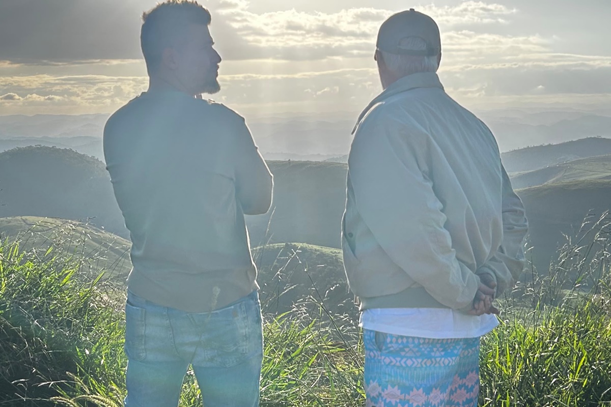 Foto: Bruno Galiasso recorda encontro de família após morte do pai