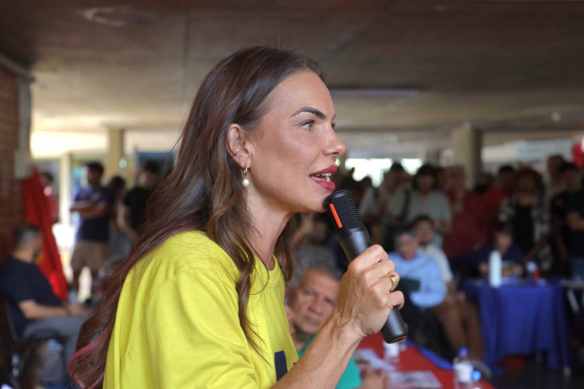 Em debate na UnB, Paula Belmonte defende expansão do metrô no DF