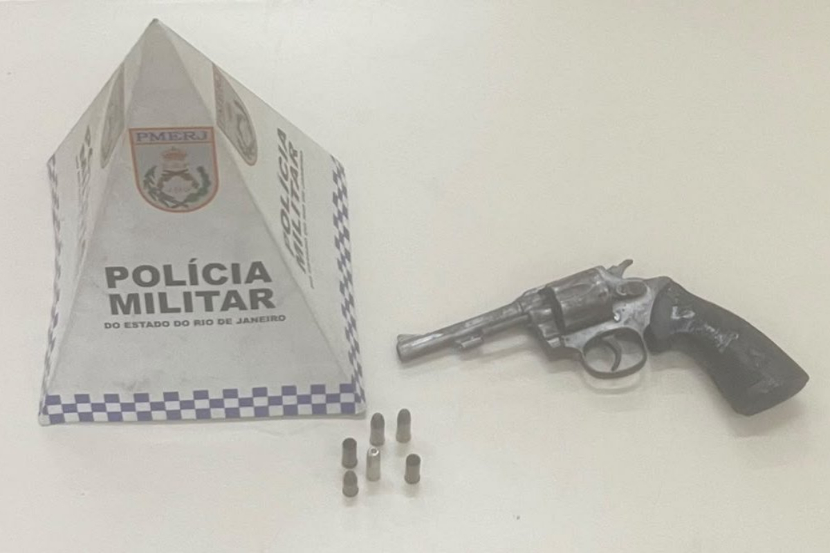 Homem é morto a tiros após tentar assaltar policial de folga no Rio