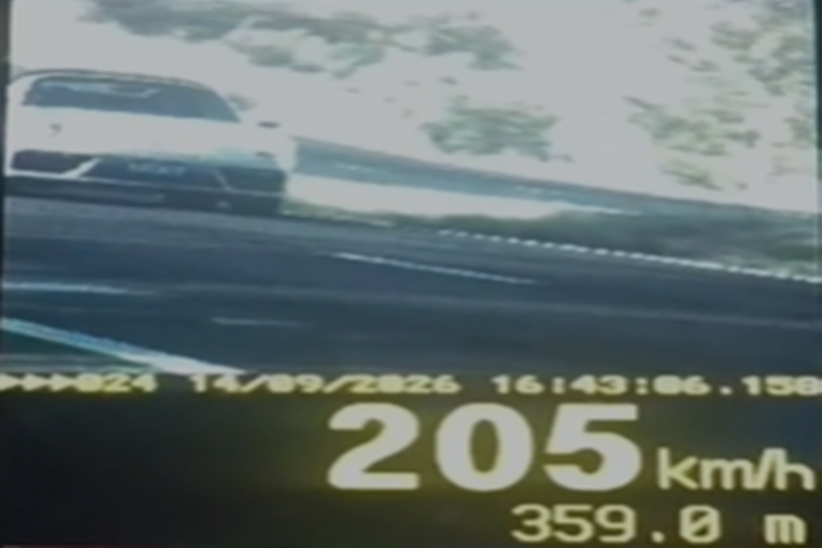 A mais de 200 km/h, Porsche é flagrada "voando baixo" em rodovia de GO