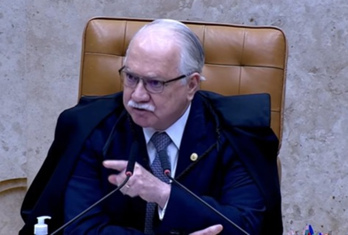 Sangria institucional Fachin expe tribunal a dias da elei | Variedades | QTU Notícias